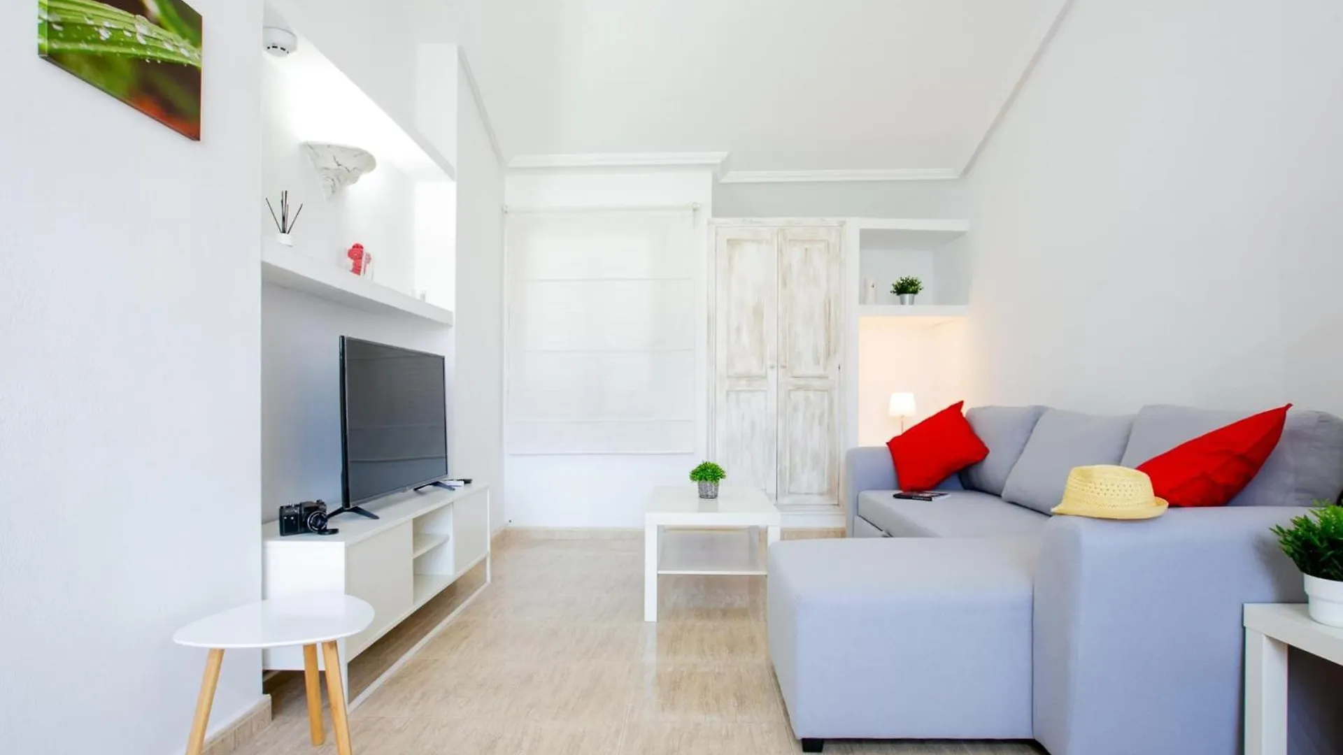 Stylish Apartment In Costa Adeje, Pool And Wi-Fi  Costa Adeje (Tenerife)